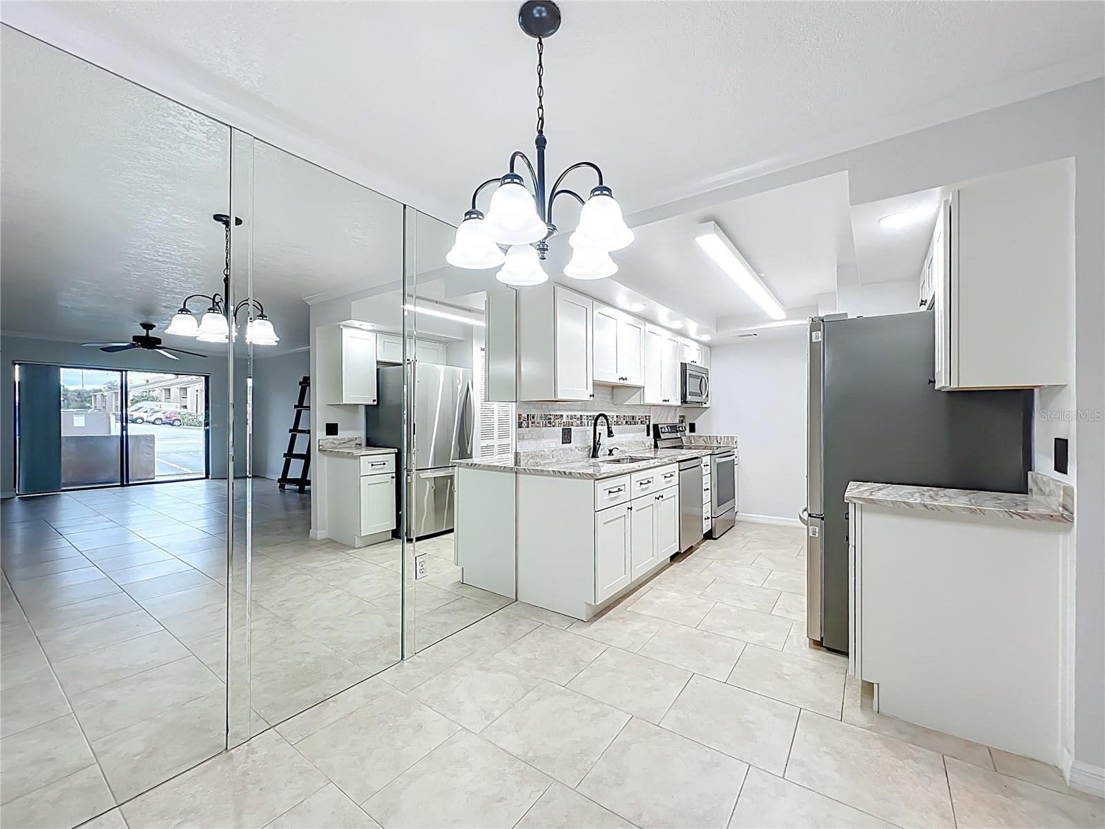 TAMARIND PH 03 - Residential