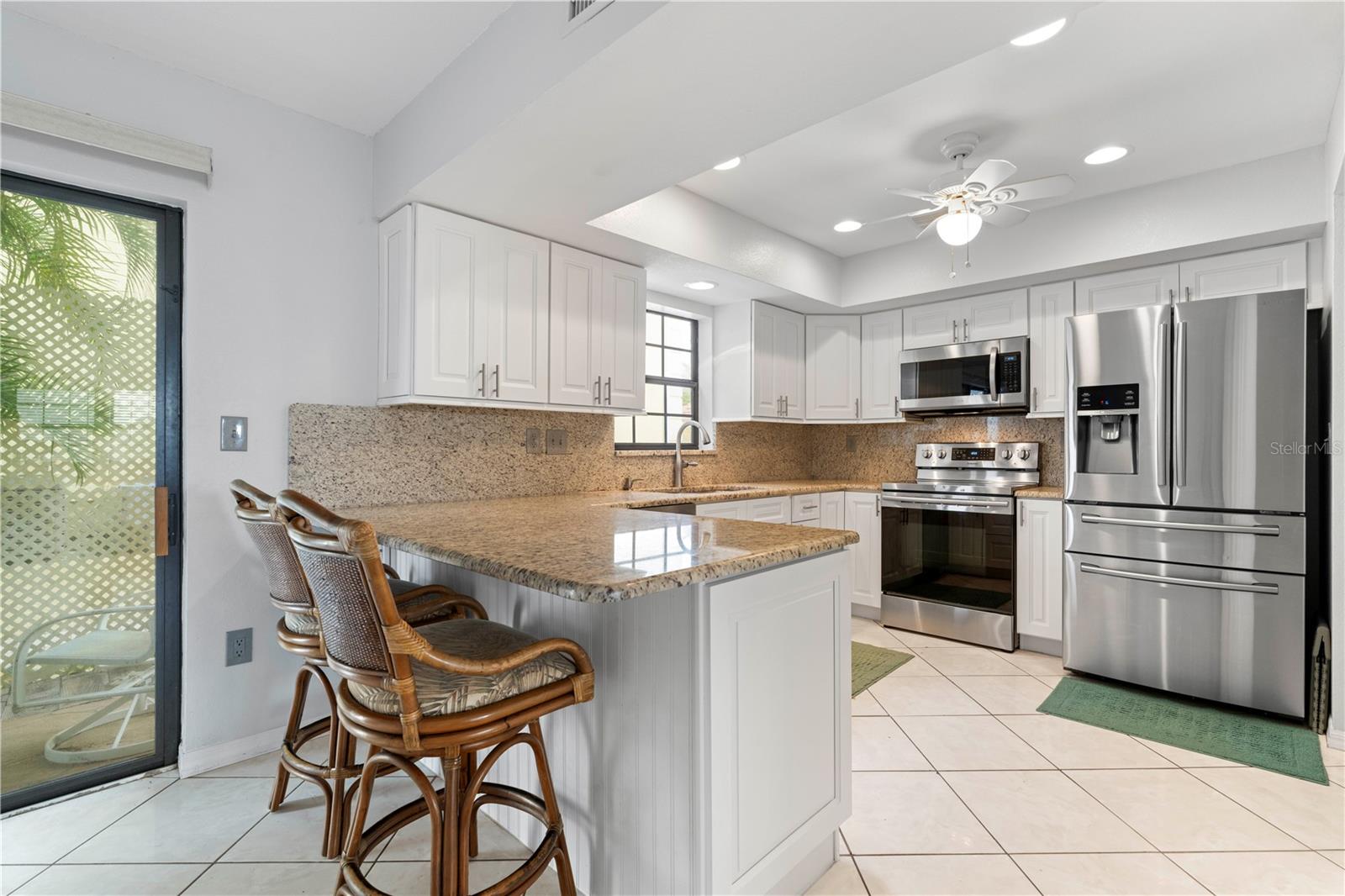 WIN-QUIST TWNHS - Residential