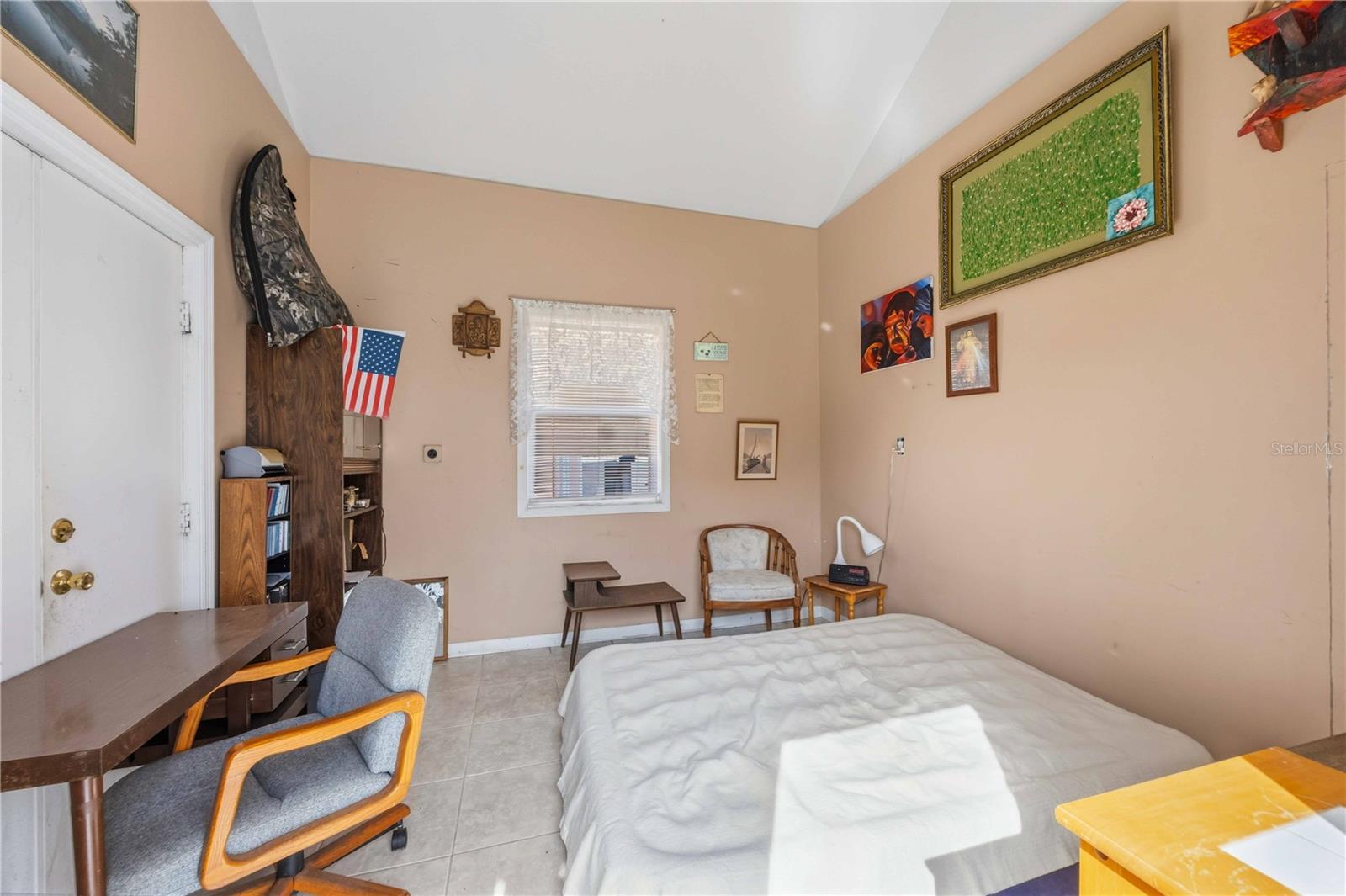 VENICE ACRES - Residential