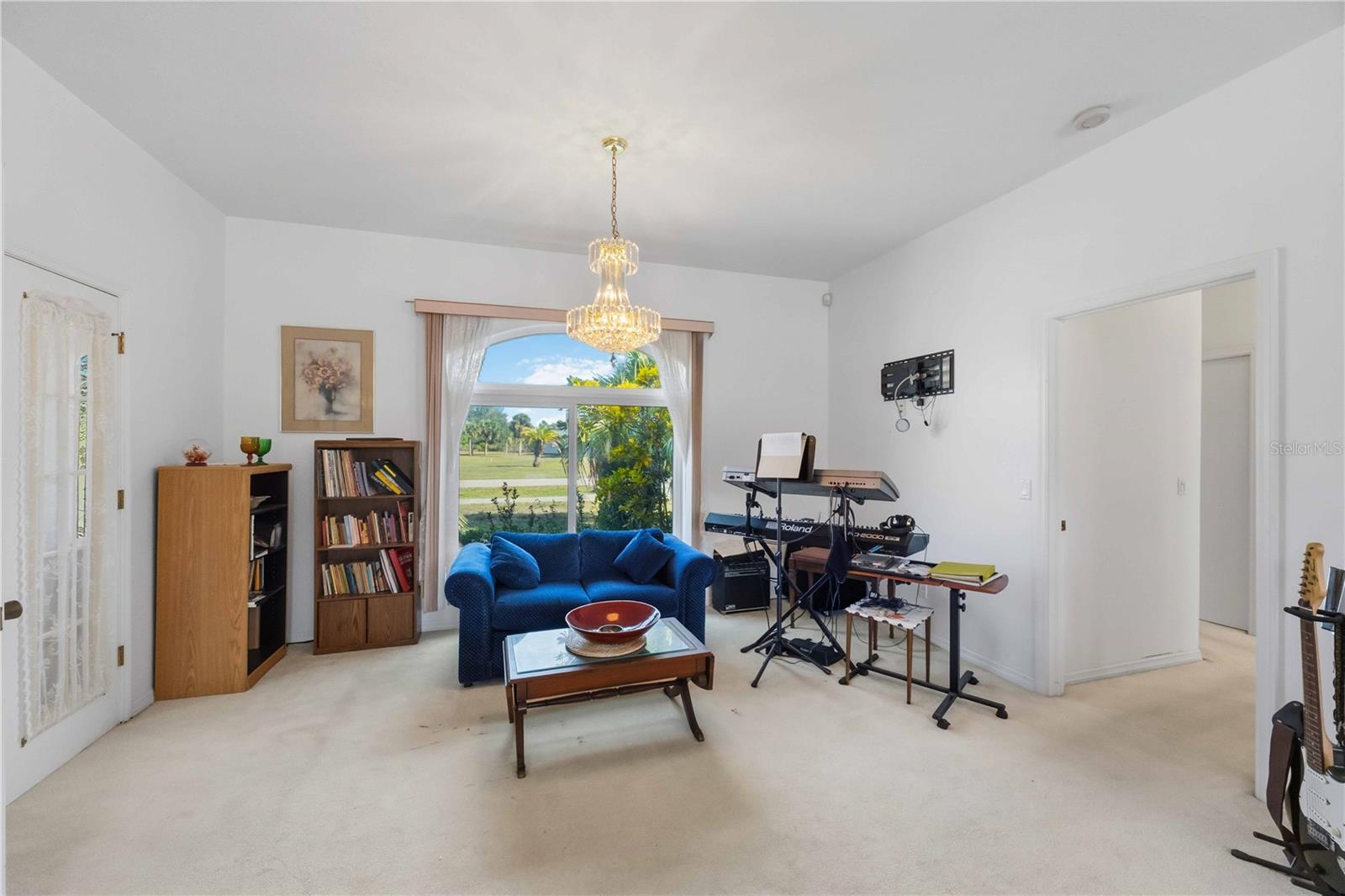 VENICE ACRES - Residential