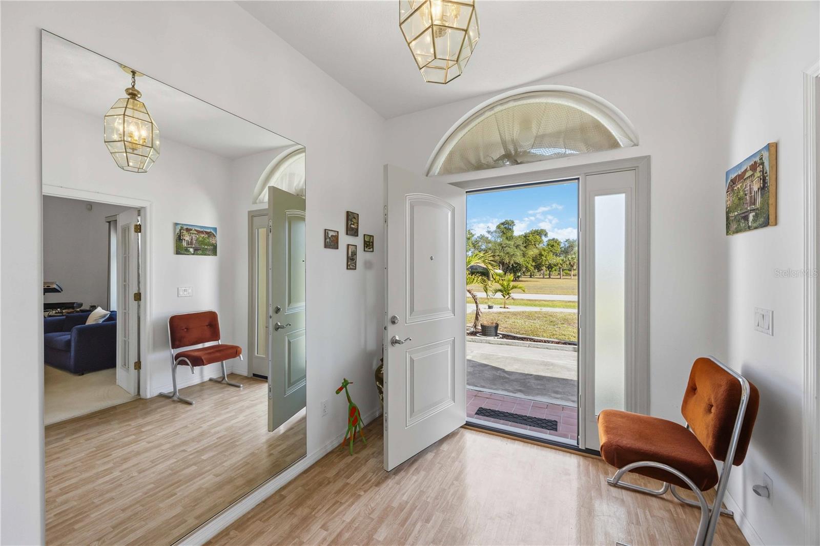 2910 HERMITAGE BOULEVARD