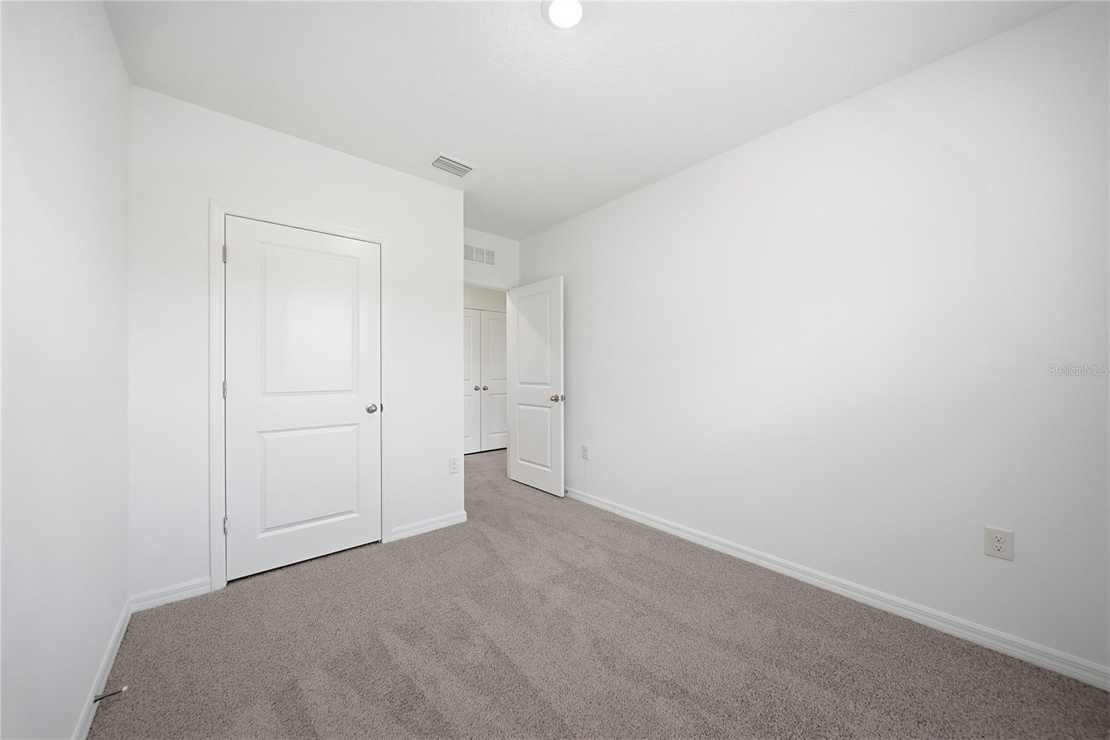 WOODCREEK - Residential Lease