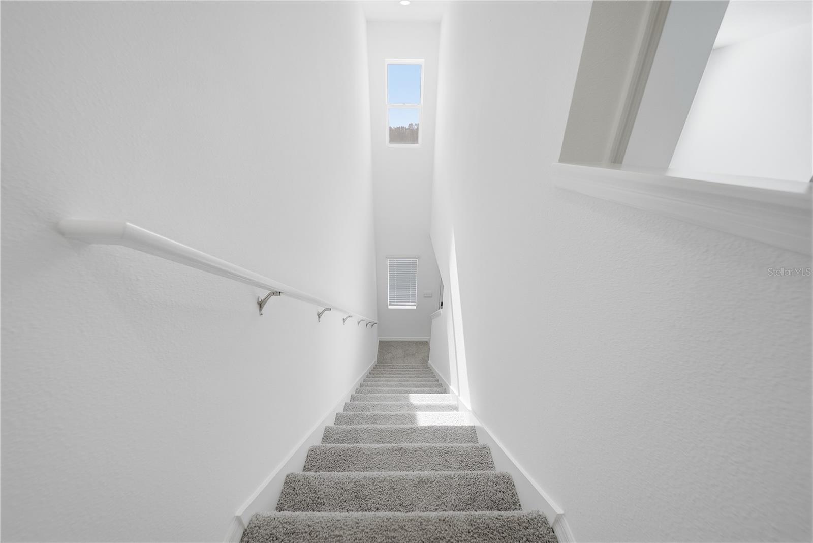 WOODCREEK - Residential Lease