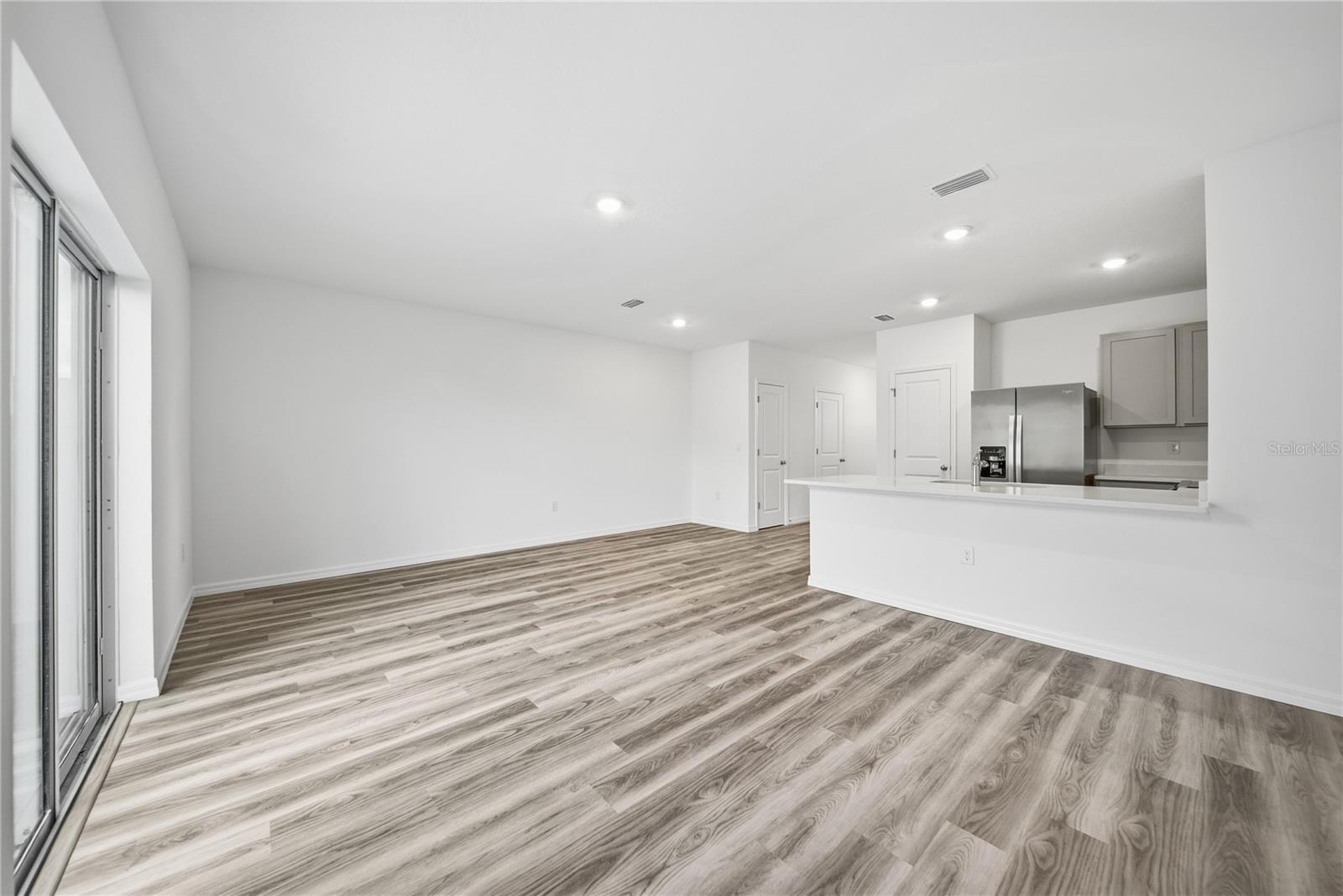 WOODCREEK - Residential Lease