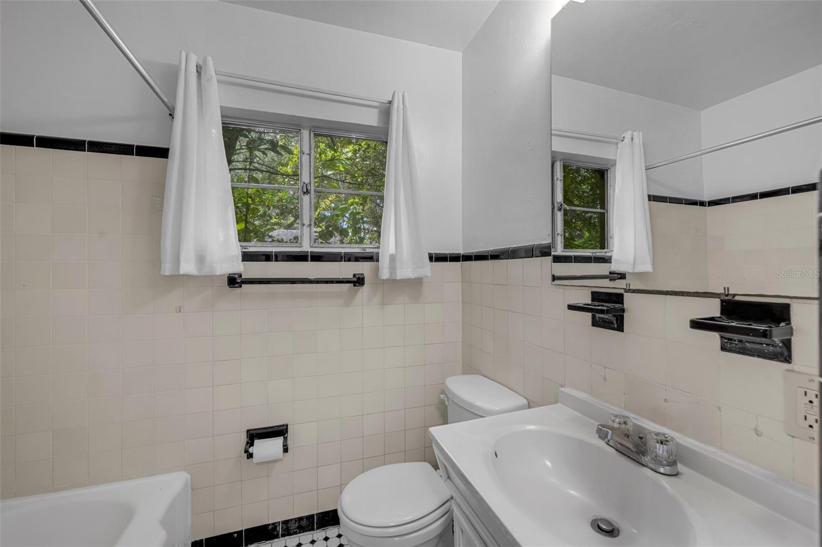 ORANGE PARK - Residential Lease