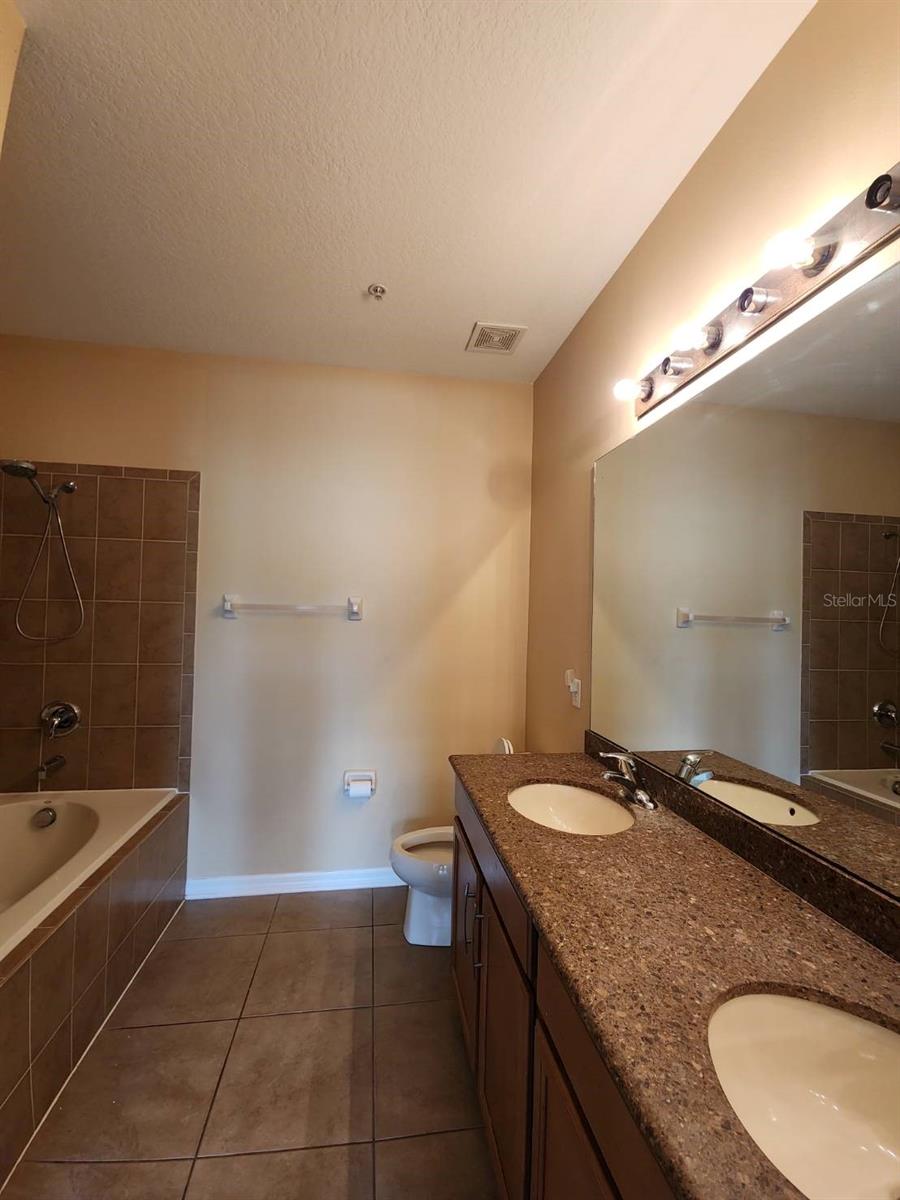 ARBORVIEW PARK - Residential