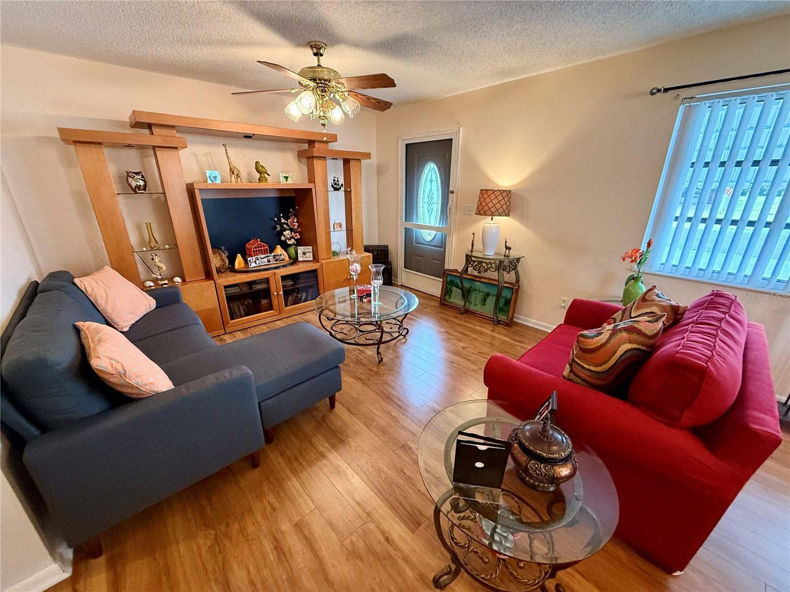 PINEWOOD CONDO - Residential