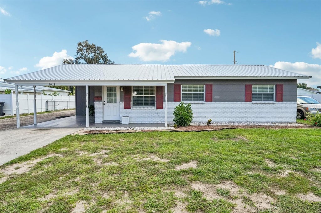 Photo of 1013 N Parsons Avenue, Brandon, FL 33510 (MLS # TB8549201)