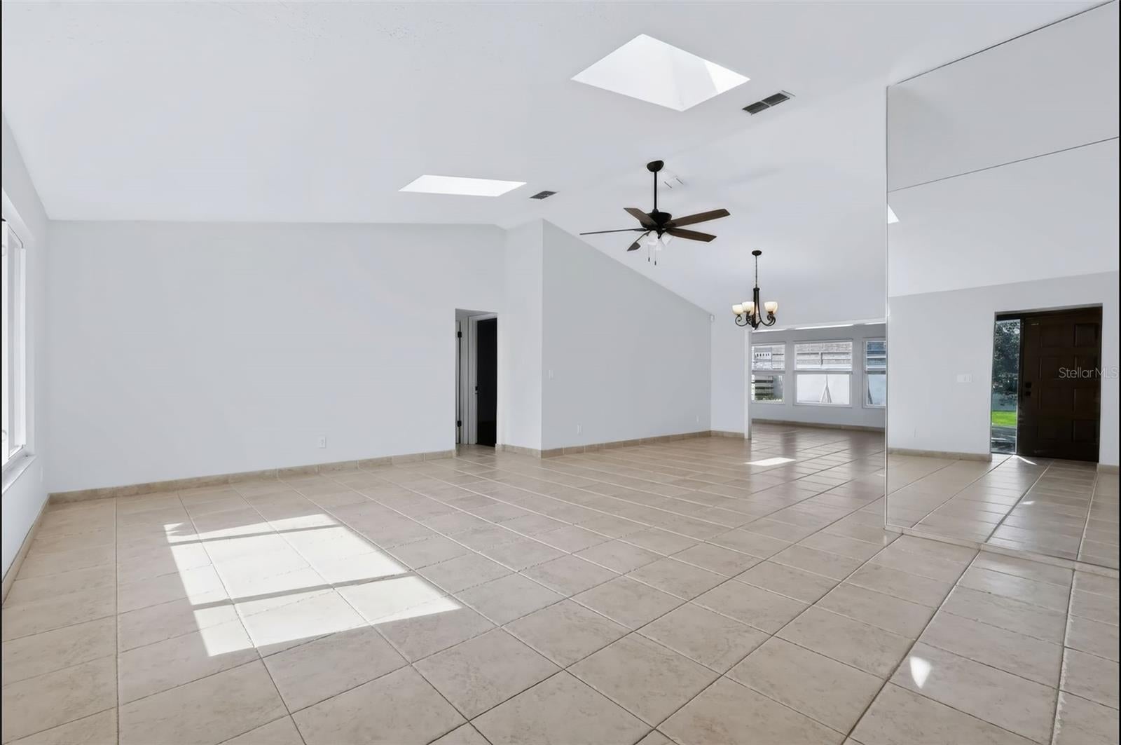 1035 ANCLOTE DRIVE