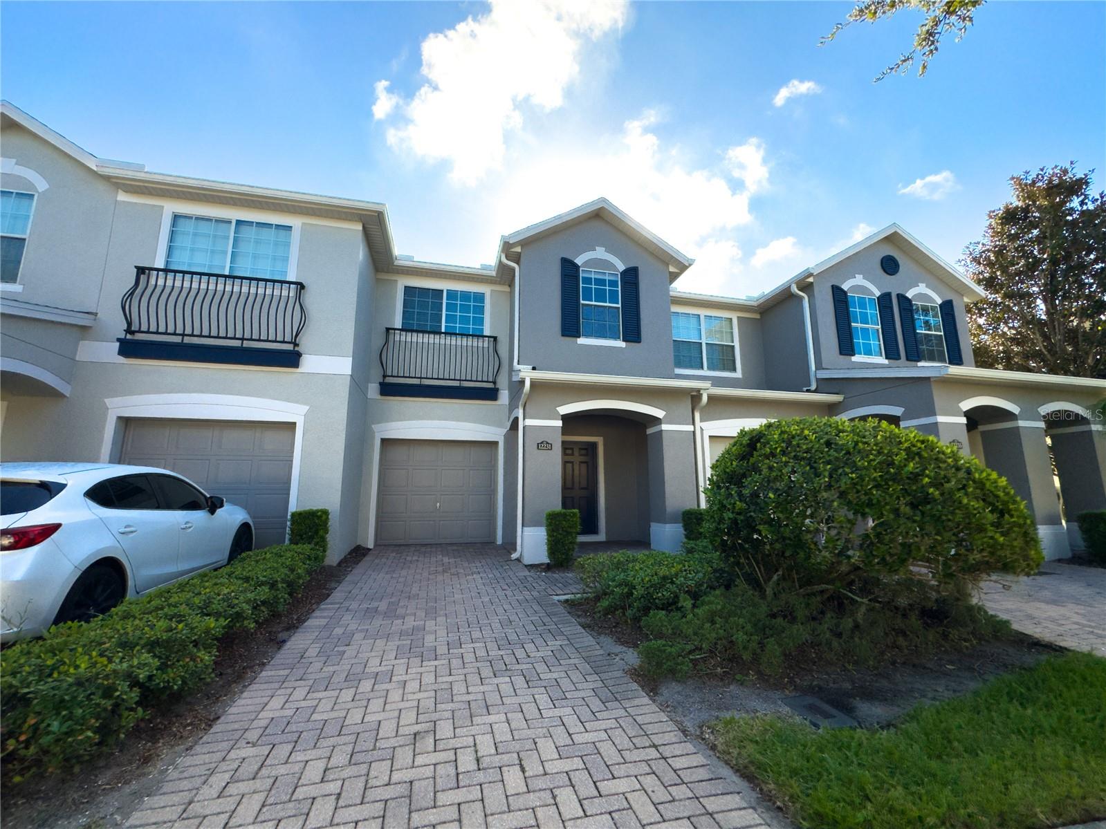 Casas a venda 2 - Jen Dantas 12231 CITRUSWOOD DRIVE