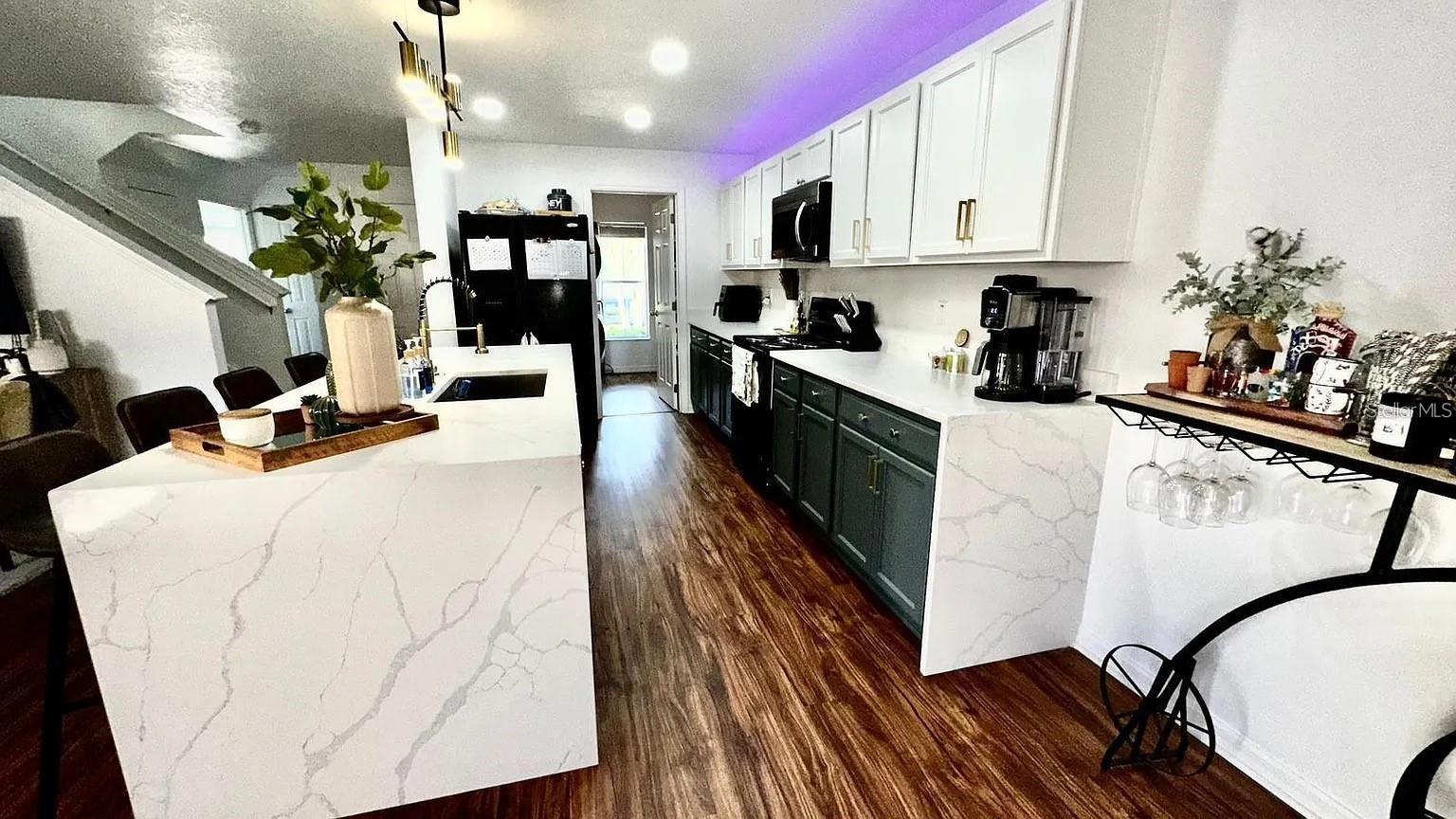 AVALON PARK NORTHWEST VILLAGE PH 02-4 - Residential