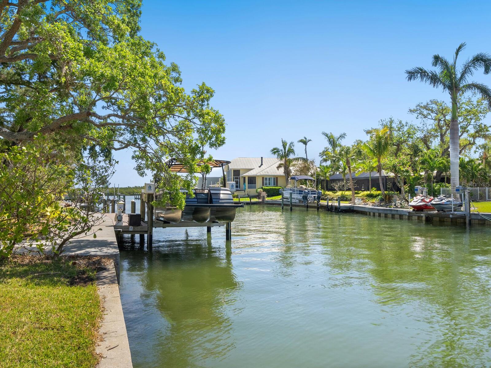 ROYAL PALM HARBOR - Residential