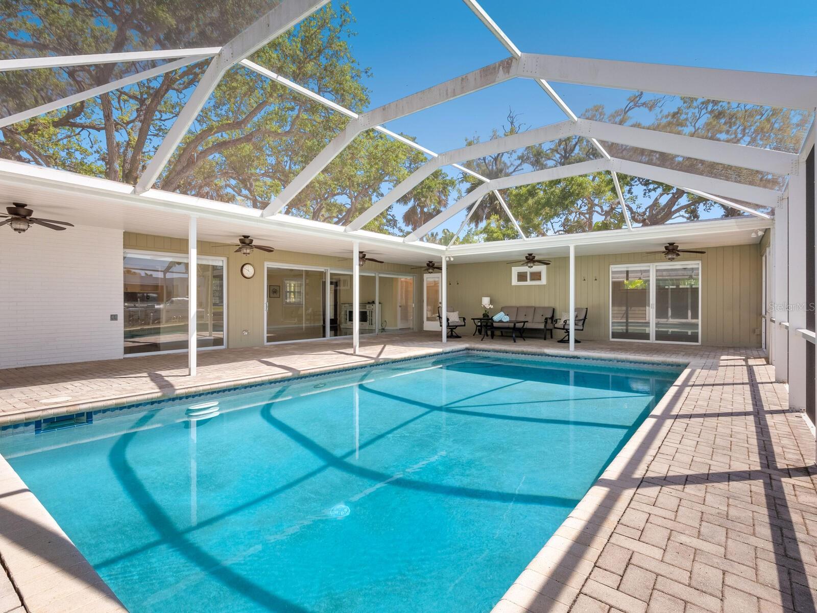 ROYAL PALM HARBOR - Residential