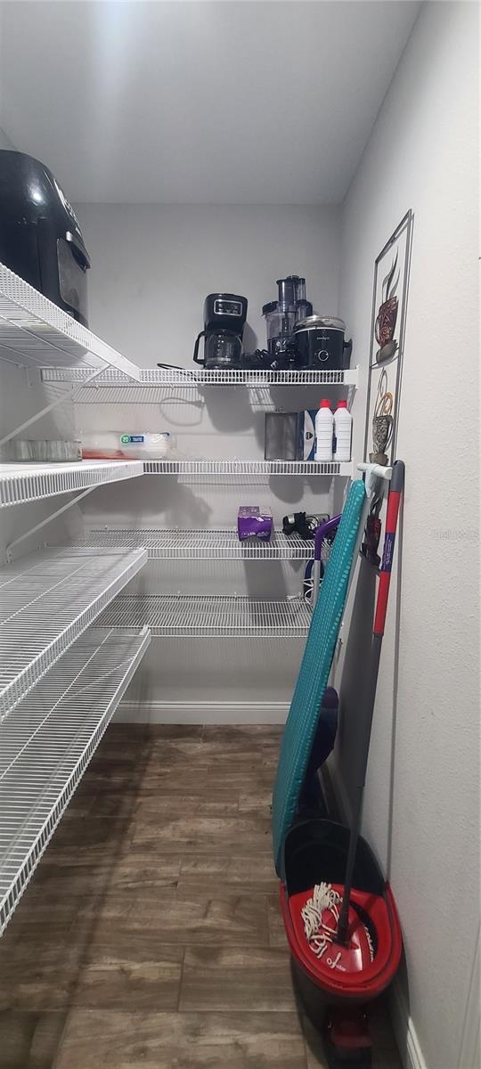 JAN PHYL VILLAGE - Residential