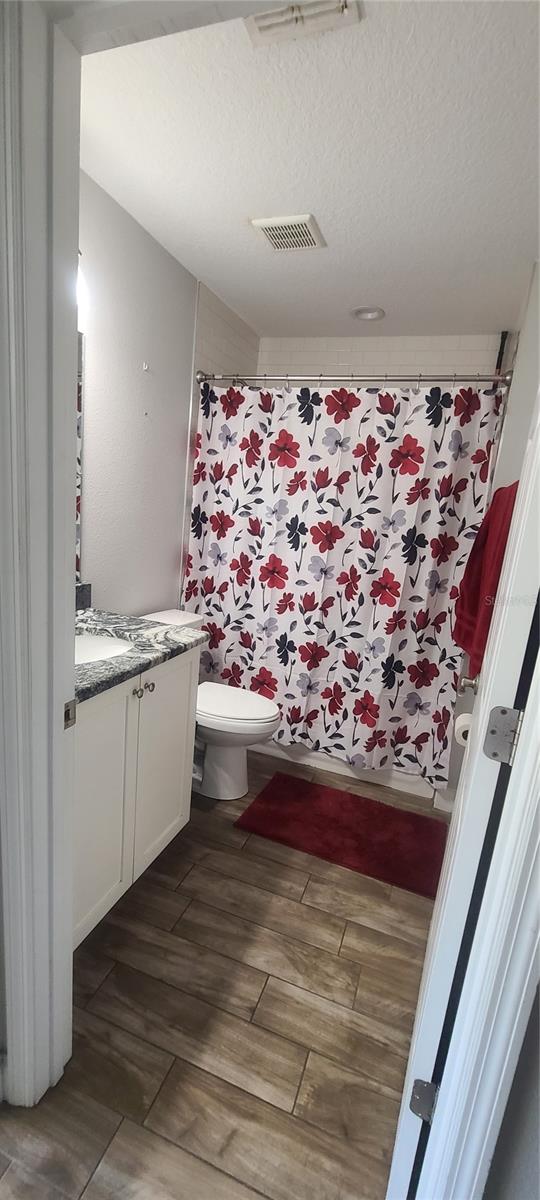 JAN PHYL VILLAGE - Residential