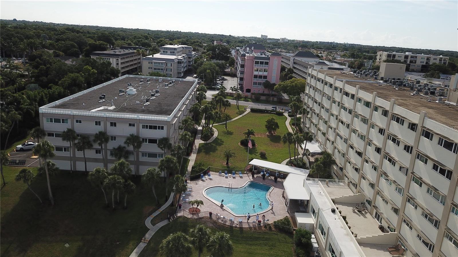 HARBOUR CLUB CONDO 3 - Residential