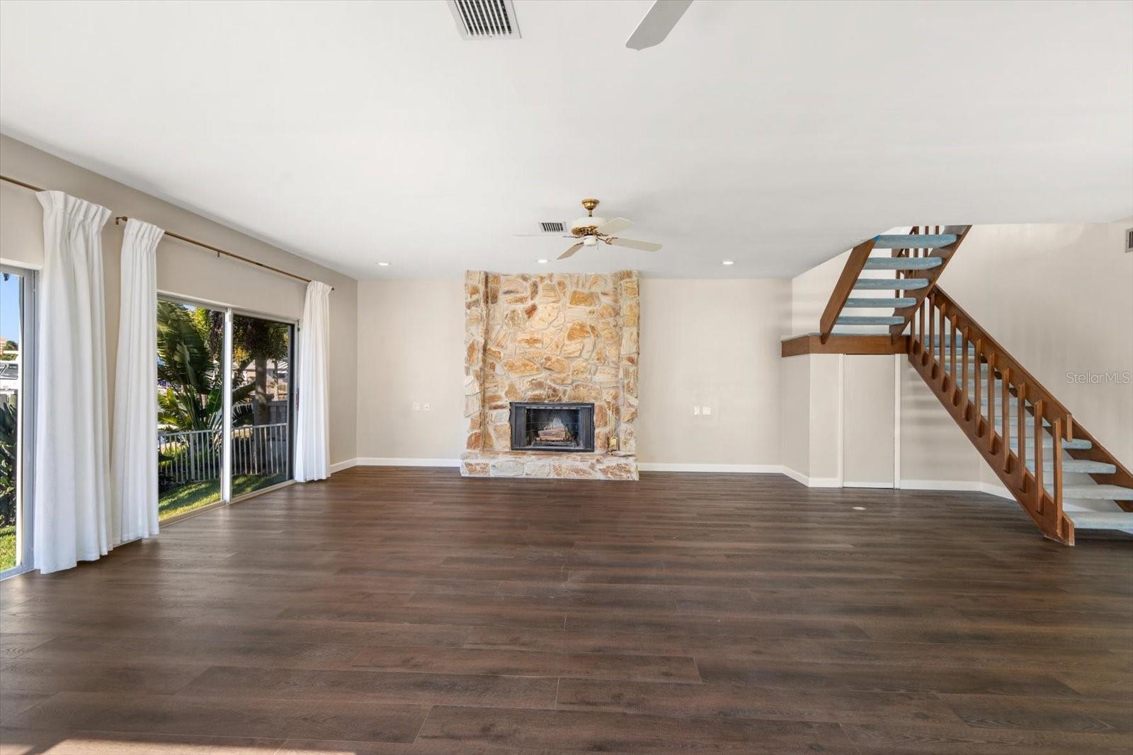 ISLAND ESTATE OF CLEARWATER UNITS 6D 7A 7C - Residential