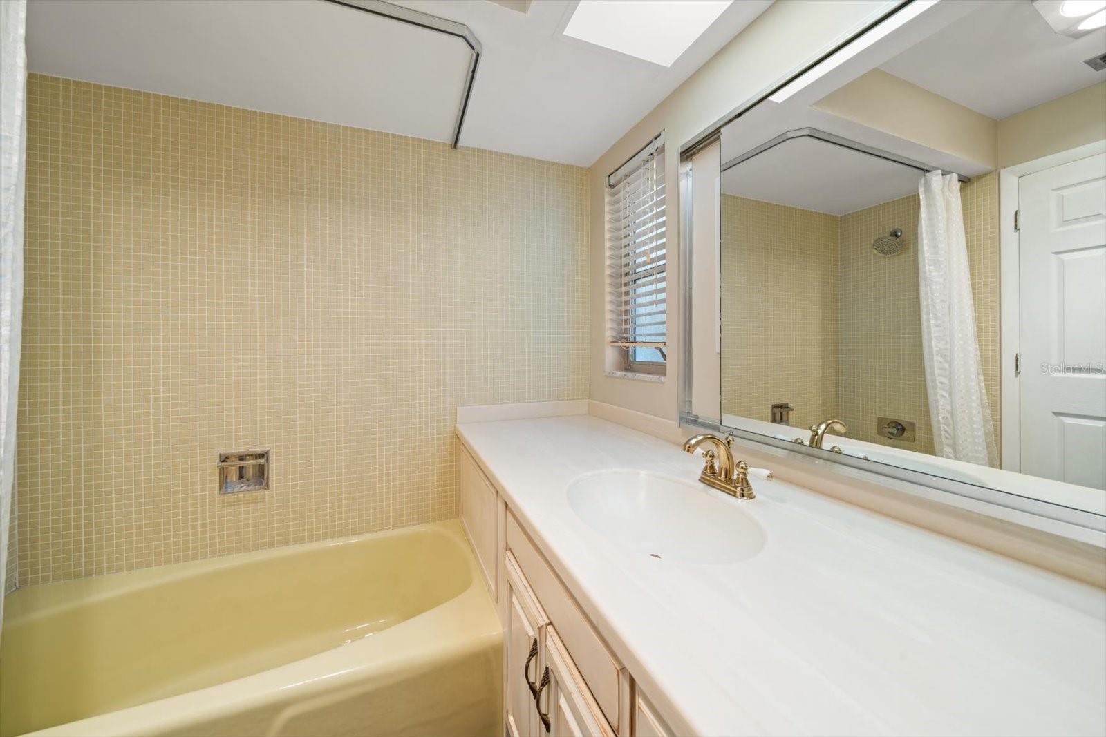 ISLAND ESTATE OF CLEARWATER UNITS 6D 7A 7C - Residential