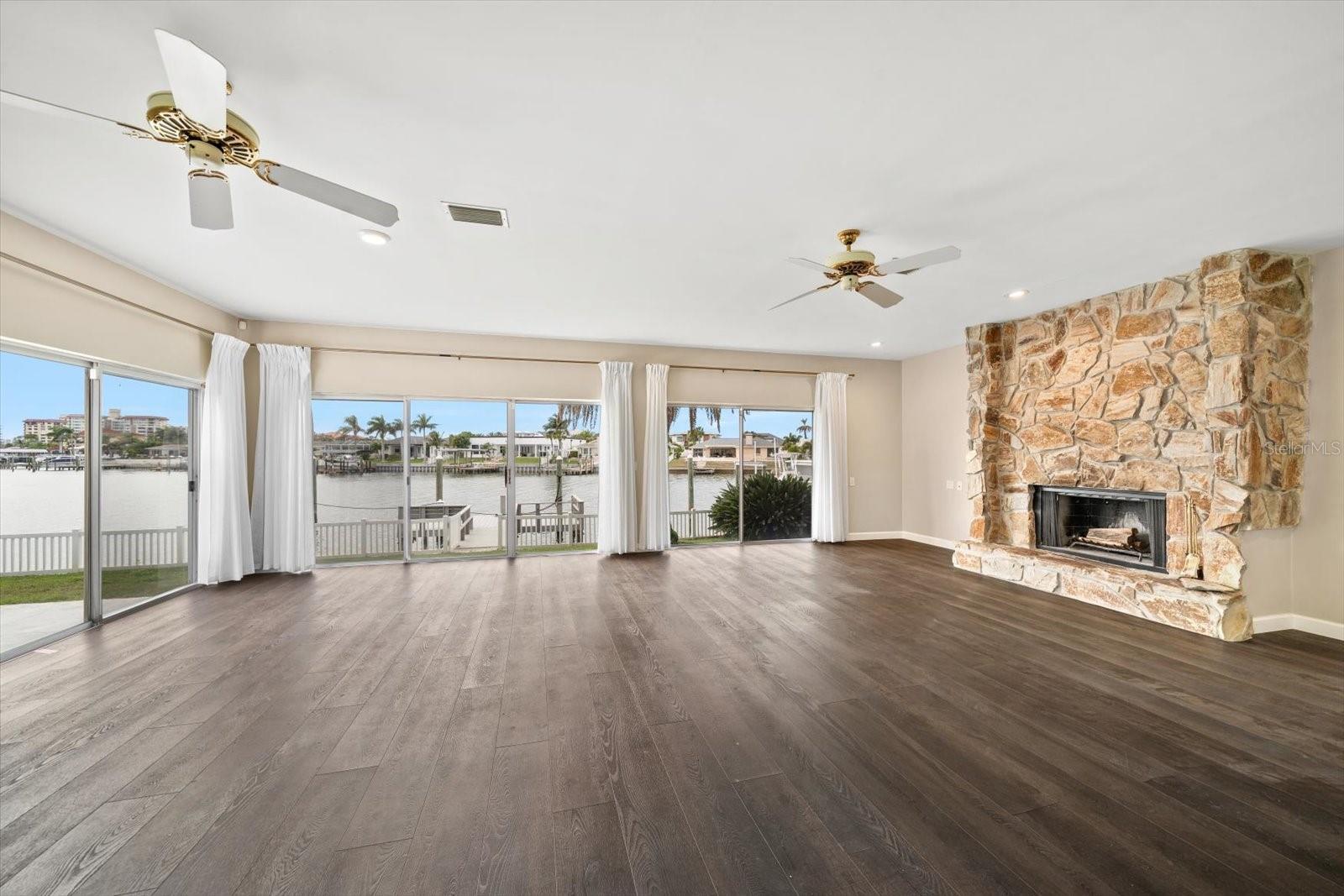 ISLAND ESTATE OF CLEARWATER UNITS 6D 7A 7C - Residential