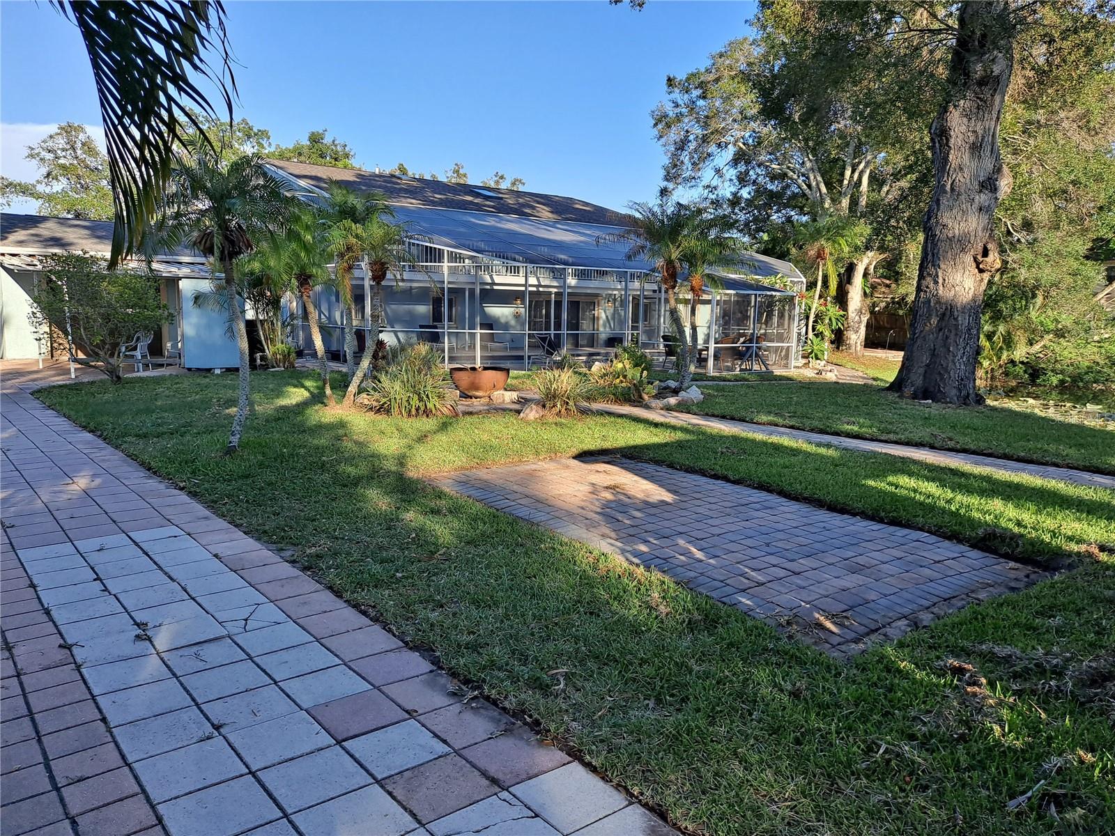 PINELLAS FARMS - Residential