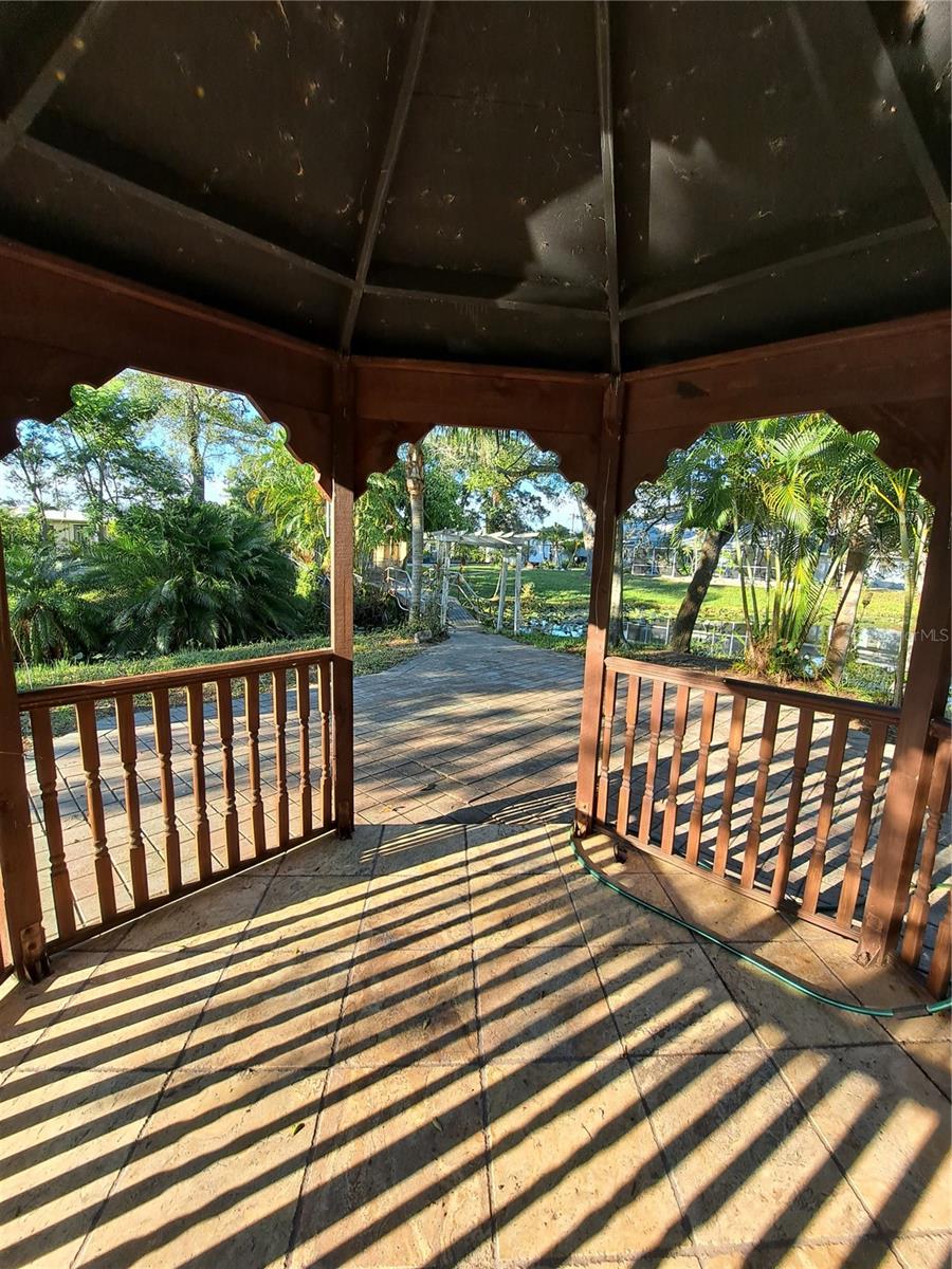 PINELLAS FARMS - Residential