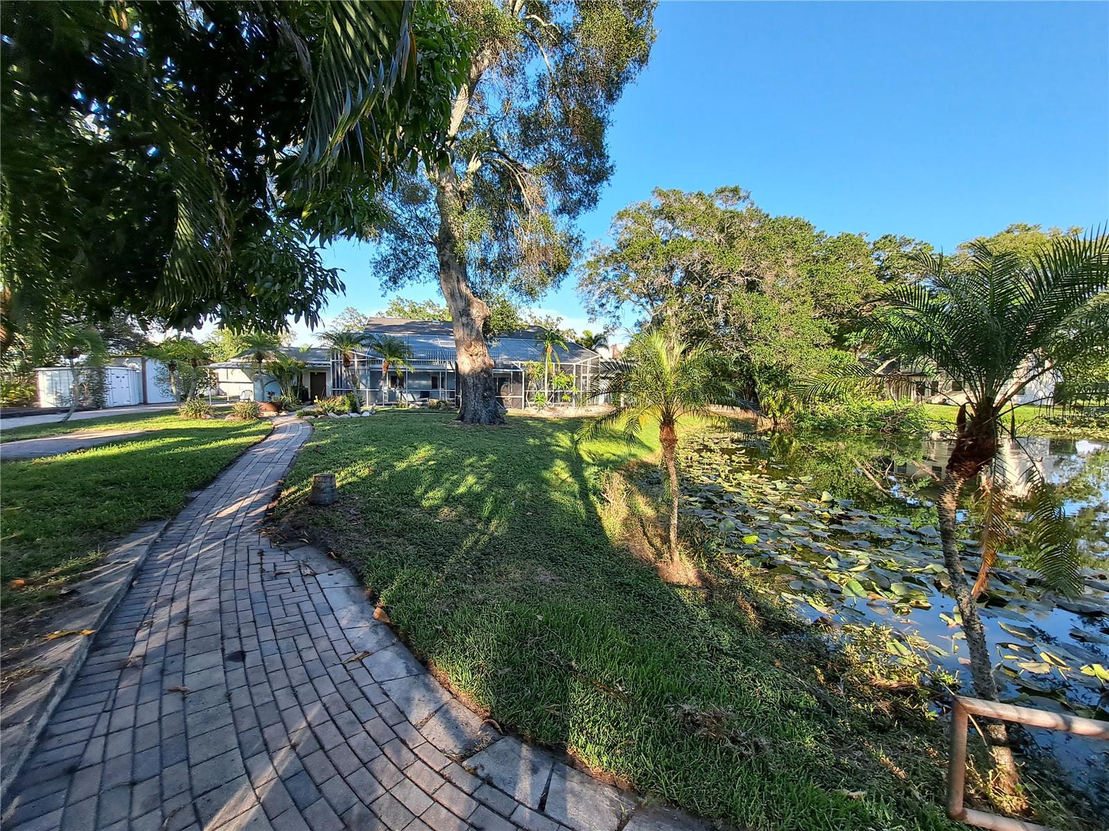 PINELLAS FARMS - Residential