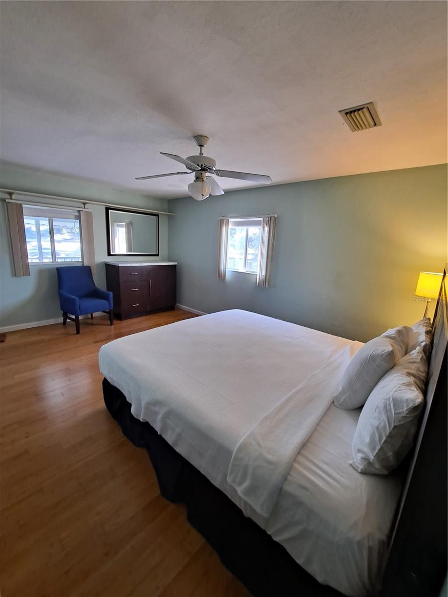 PINELLAS FARMS - Residential