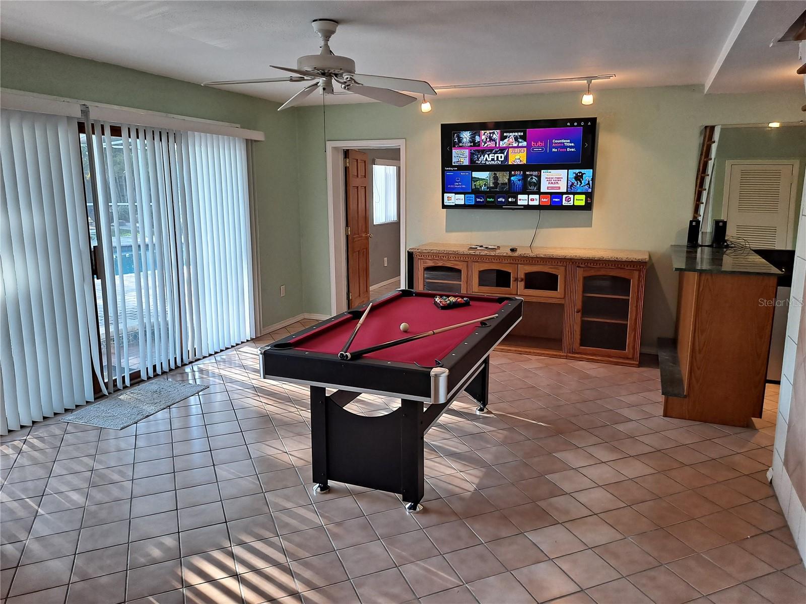 PINELLAS FARMS - Residential