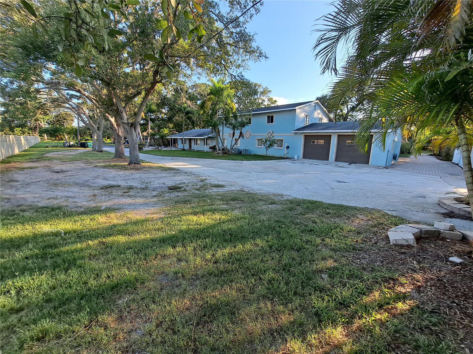 PINELLAS FARMS - Residential