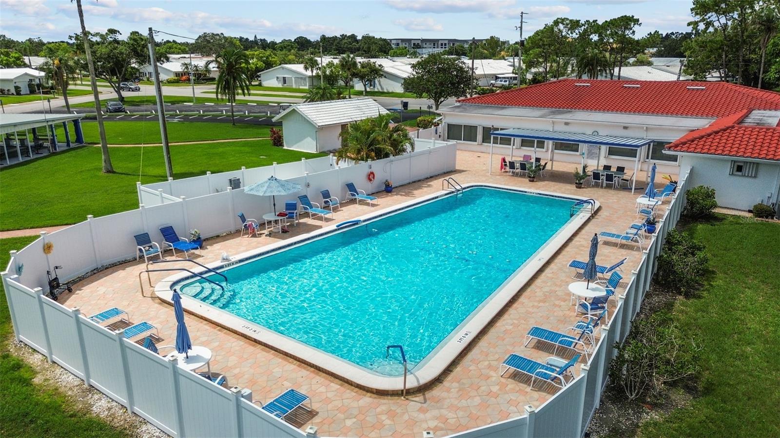 MAINLANDS OF TAMARAC BY THE GULF UNIT 5 PH 3 CONDO - Residential
