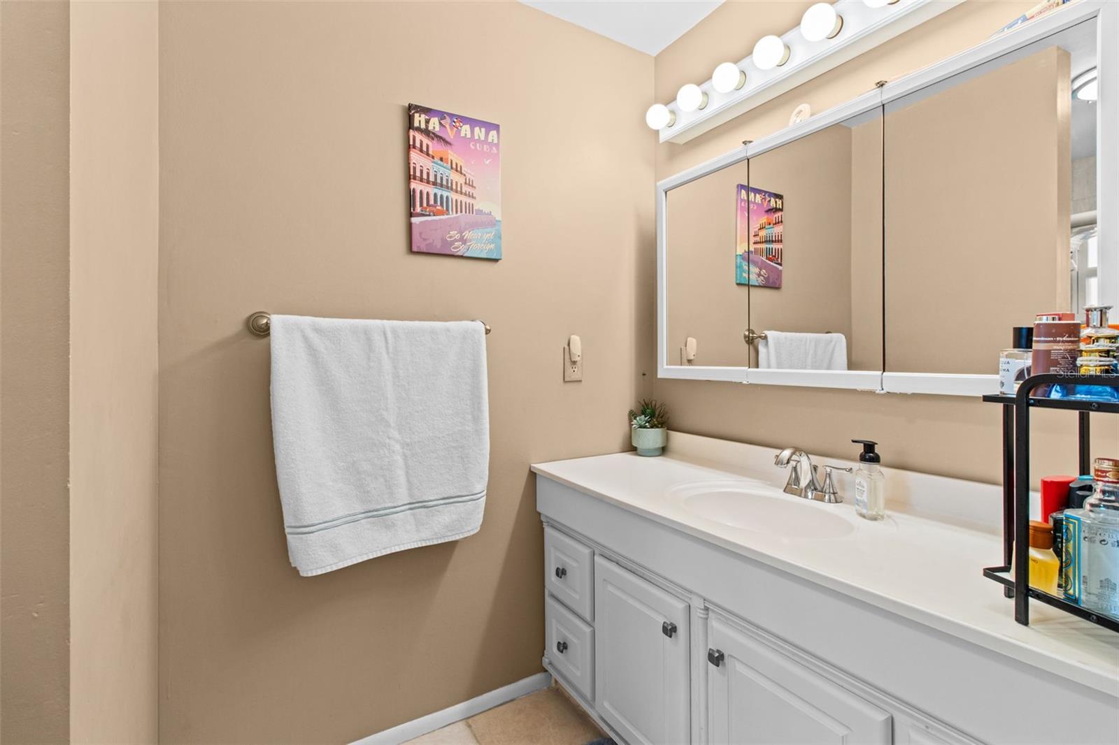 MAINLANDS OF TAMARAC BY THE GULF UNIT 5 PH 3 CONDO - Residential