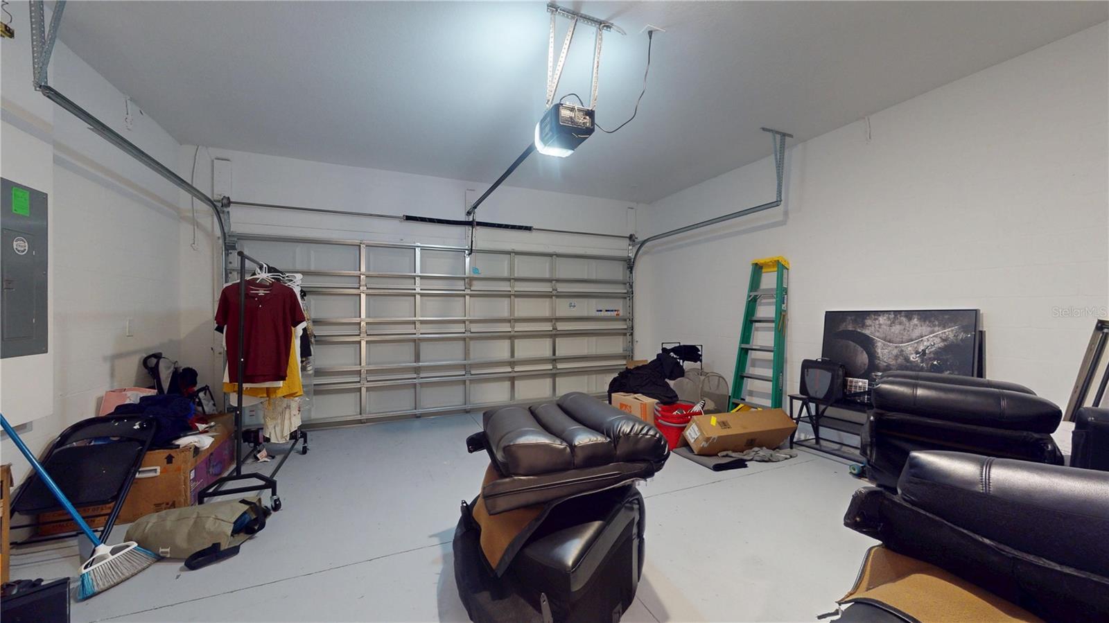 GARDEN HILL/PROVIDENCE PH 2 - Residential Lease