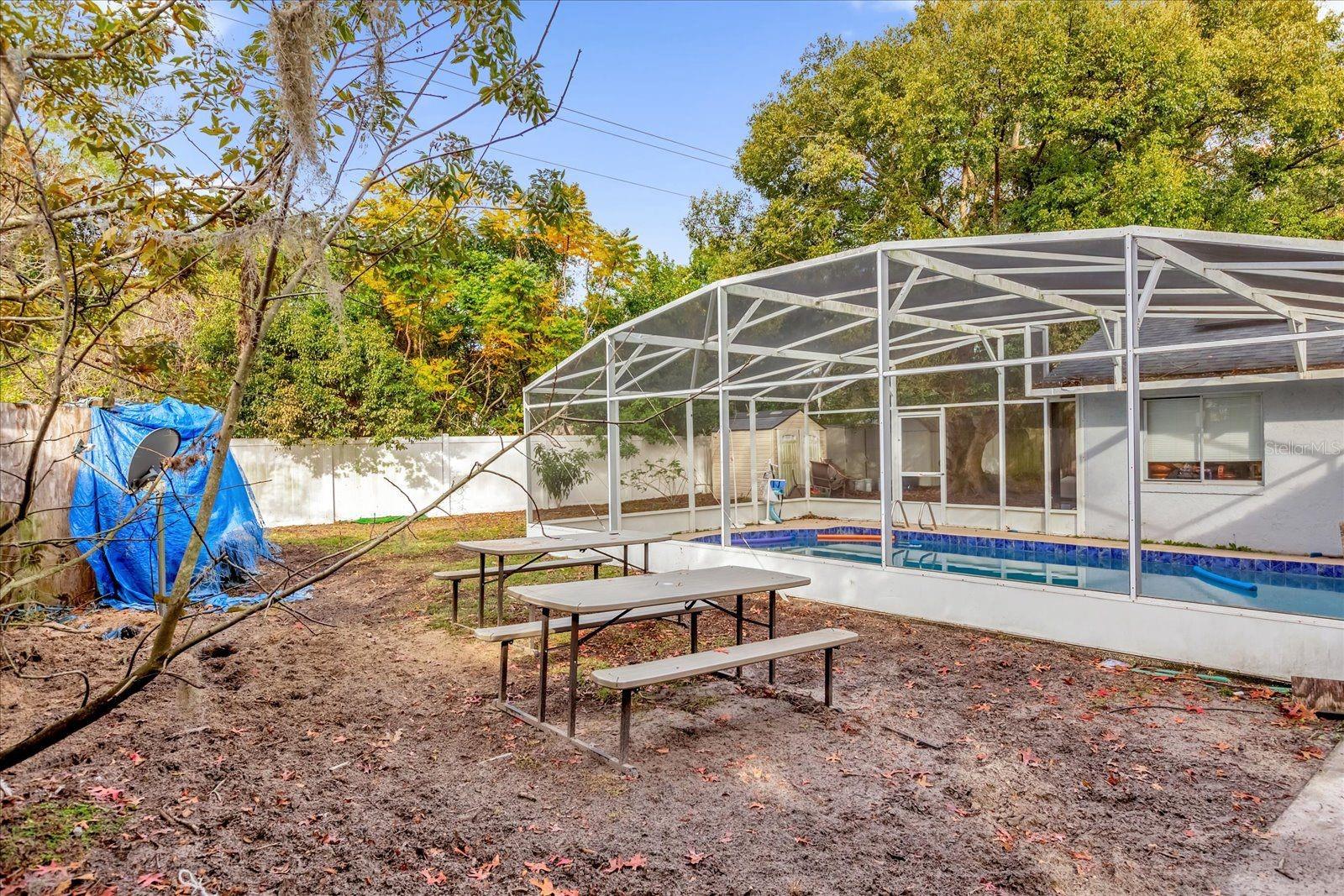 HOWELL COVE 4TH SEC - Residential