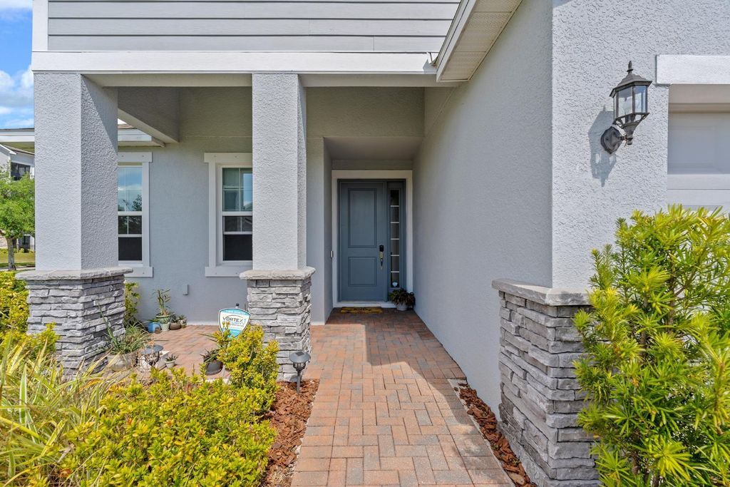 Photo of 2121 Secret Cove, Odessa, FL 33556 (MLS # TB8366381)
