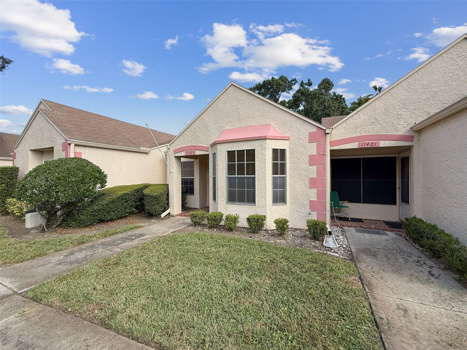 CHATEAU VILLAGE CONDO 01 - Residential