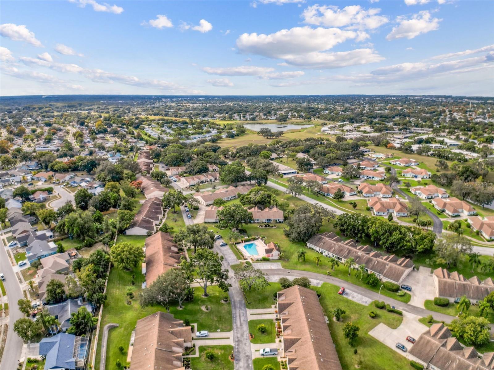 CHATEAU VILLAGE CONDO 01 - Residential