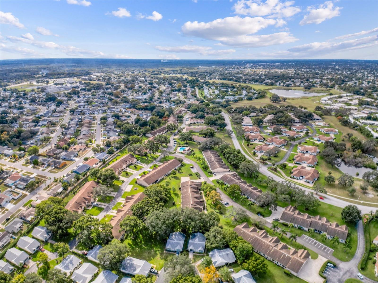 CHATEAU VILLAGE CONDO 01 - Residential
