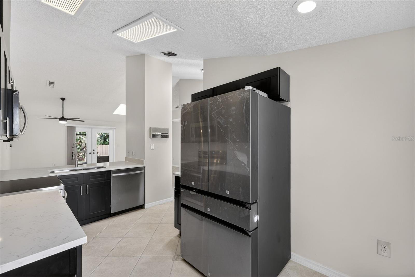 FAIRVIEW - Residential