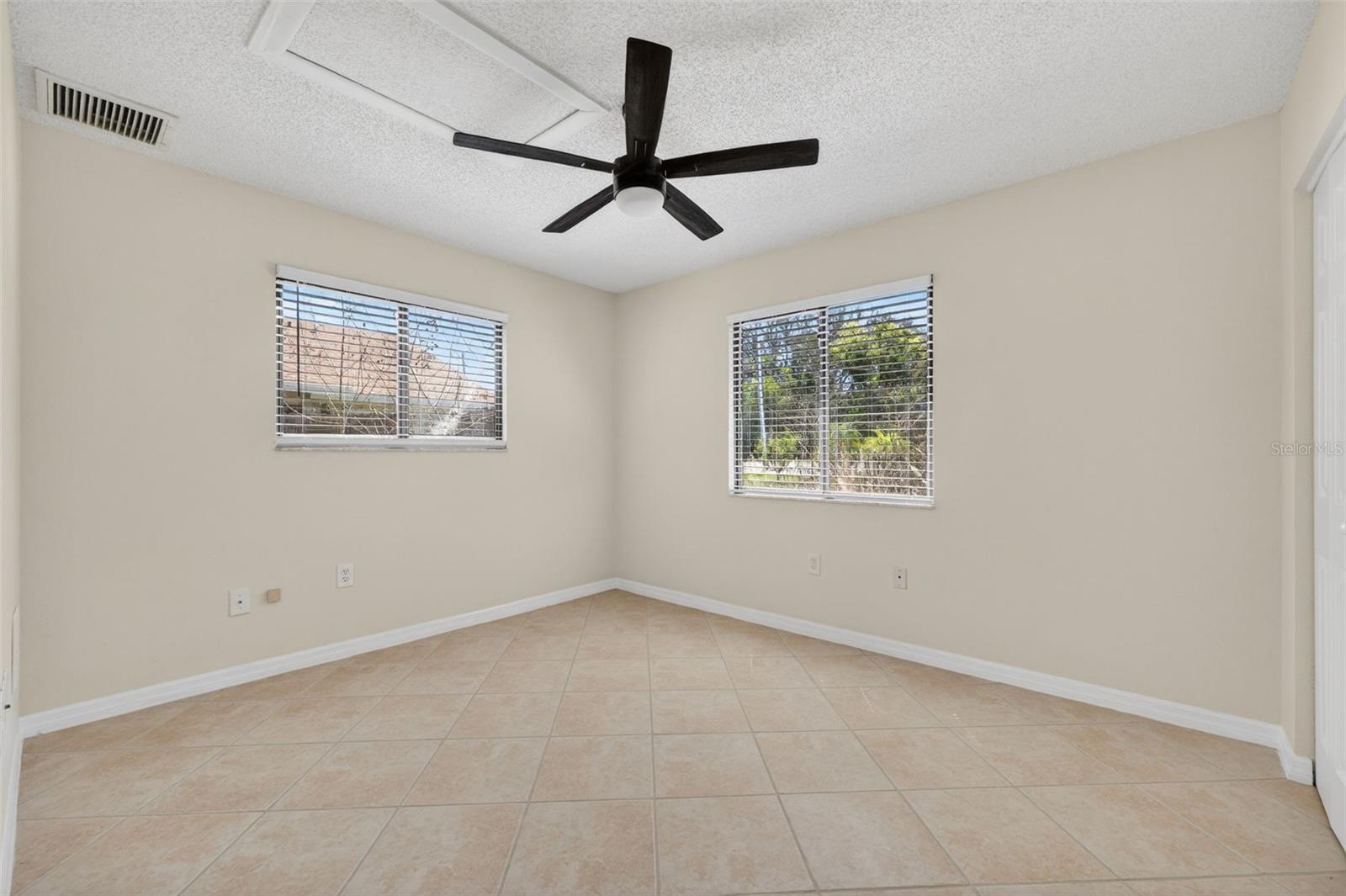 FAIRVIEW - Residential