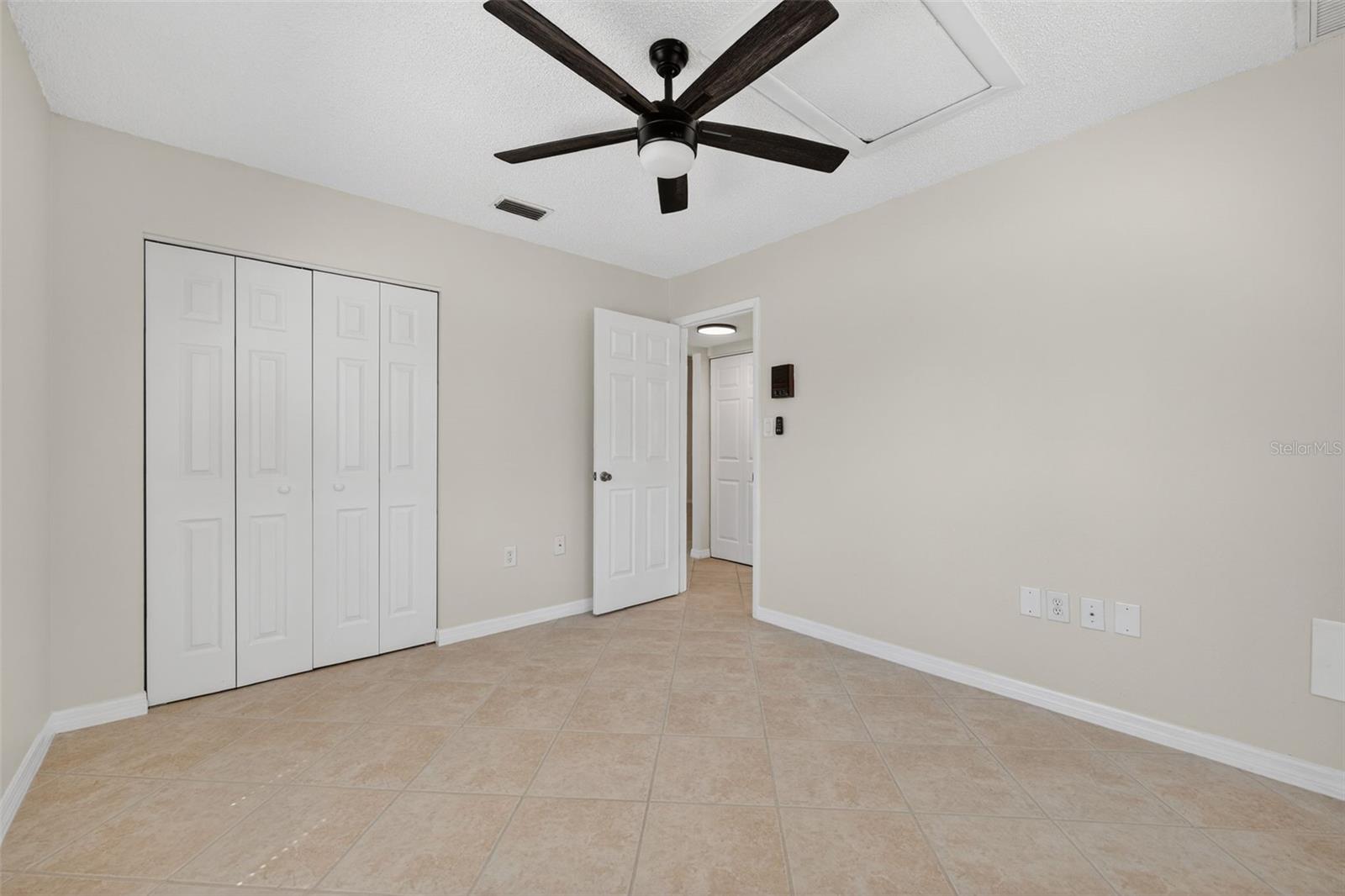 FAIRVIEW - Residential