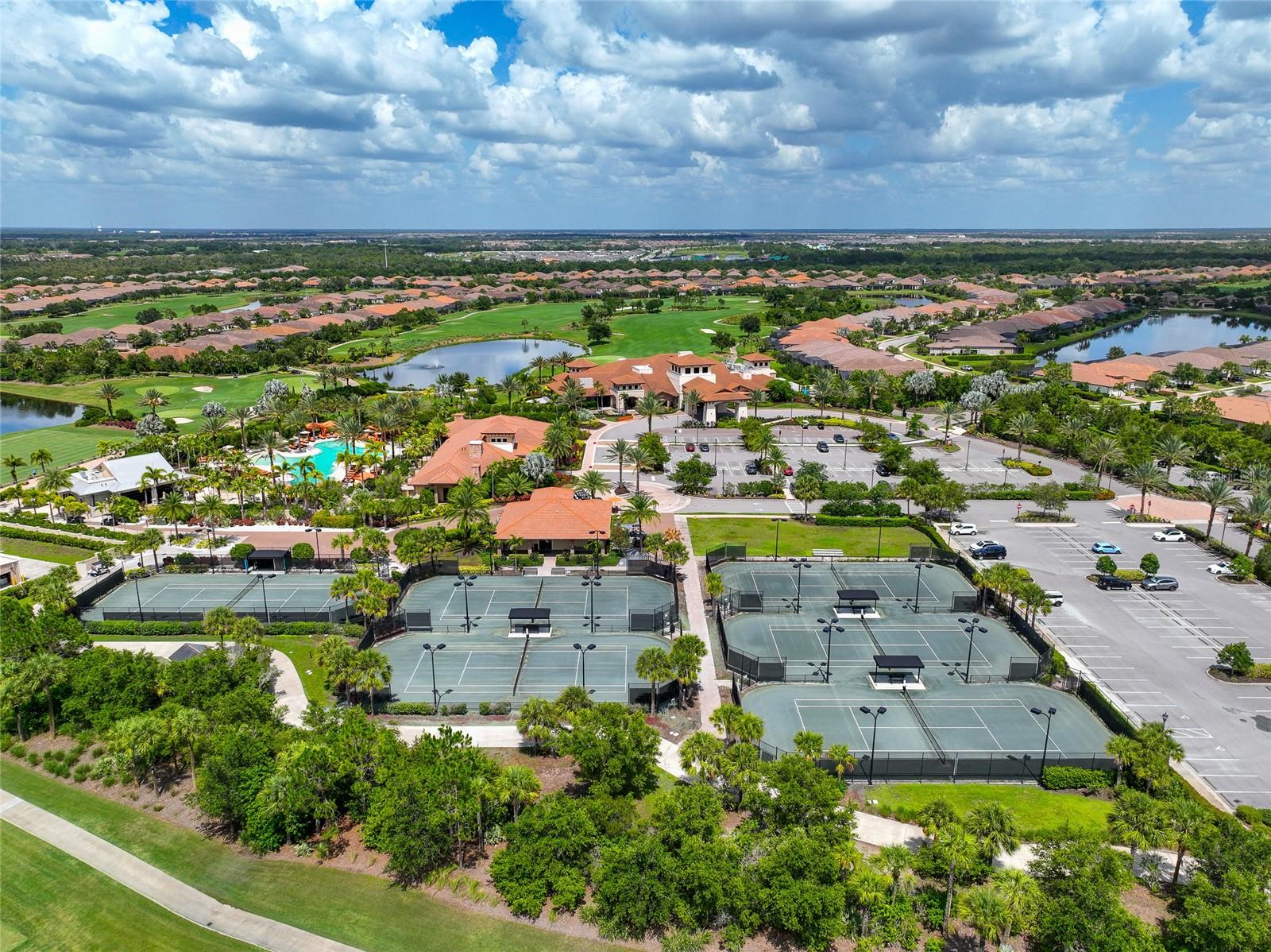 SARACINA I AT ESPLANADE LAKEWOOD RANCH 3 - Residential