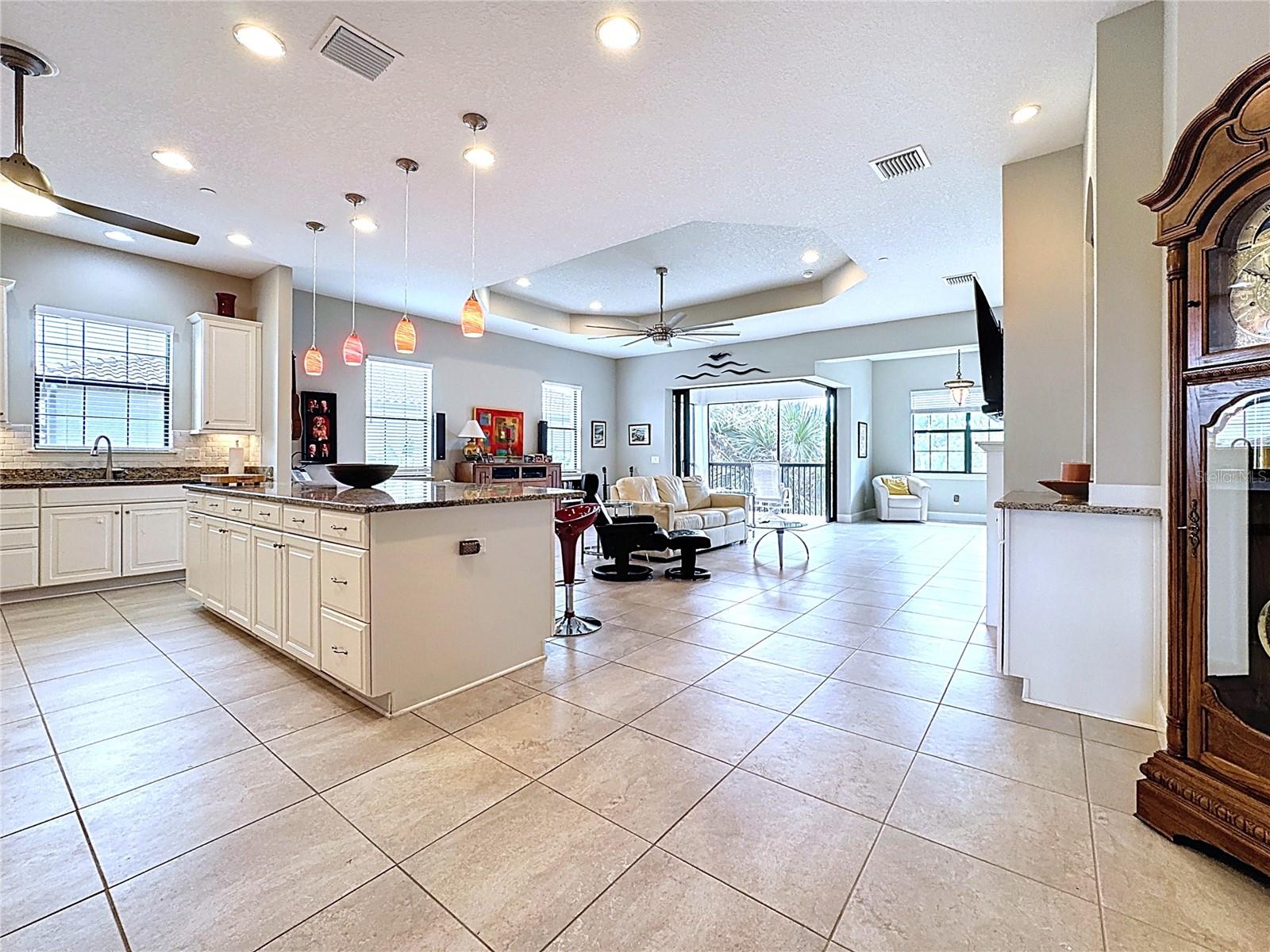 13514 MESSINA LOOP 102