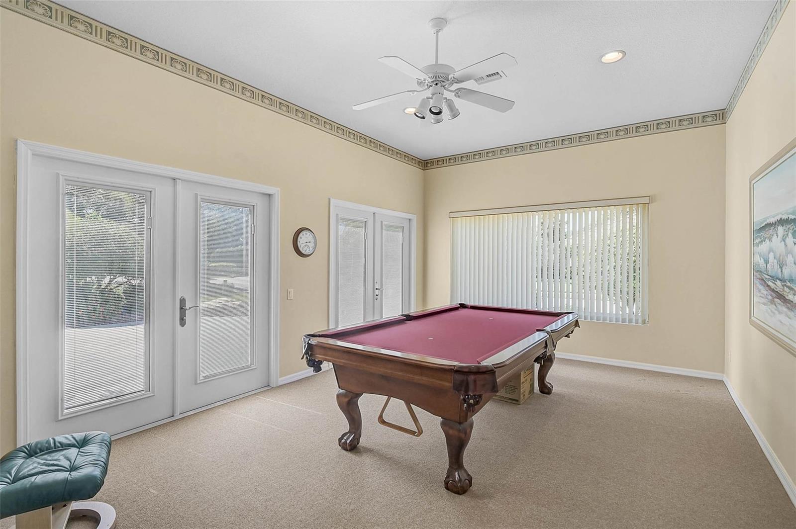 CALUSA LAKES - Residential