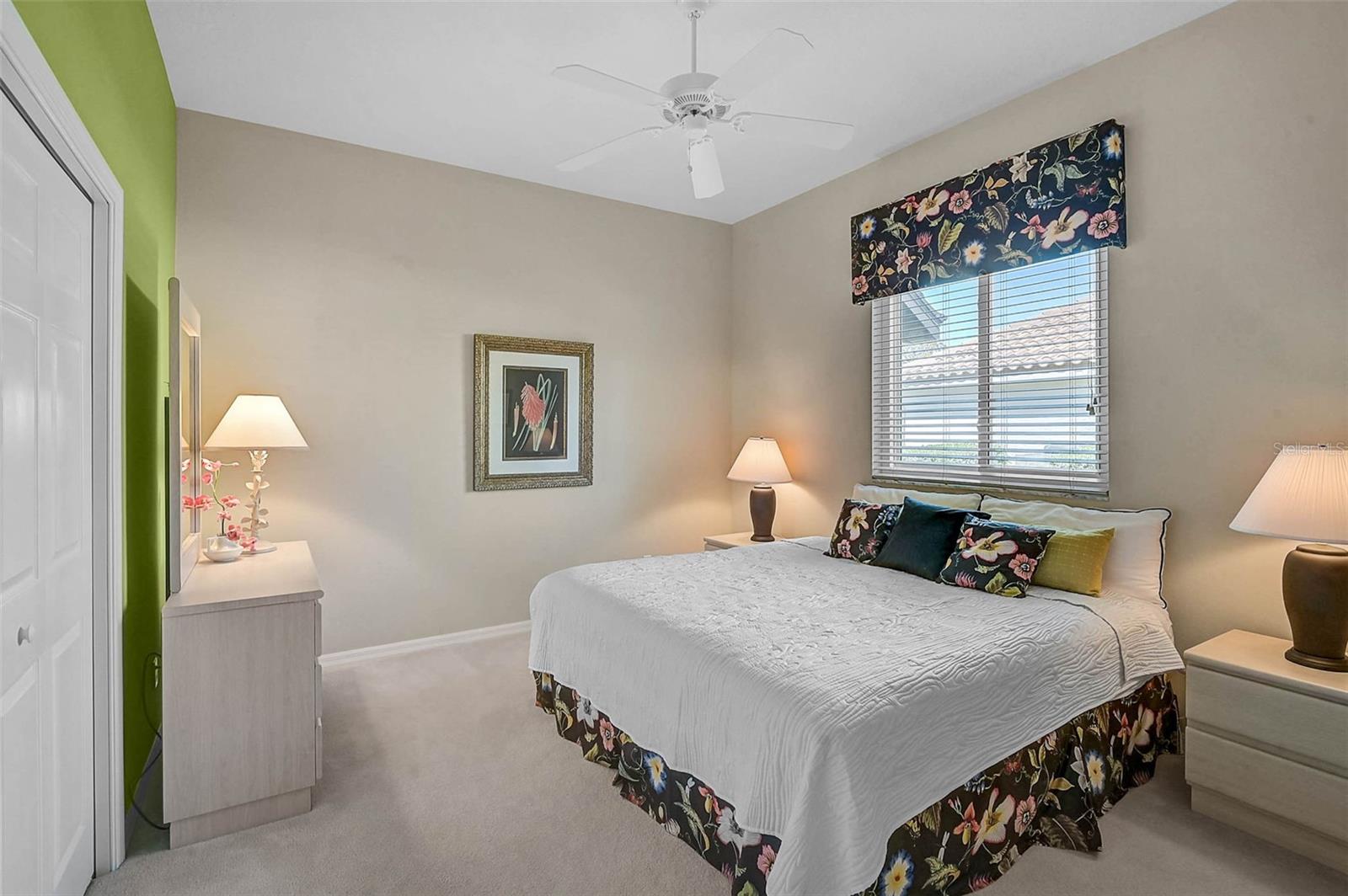 CALUSA LAKES - Residential