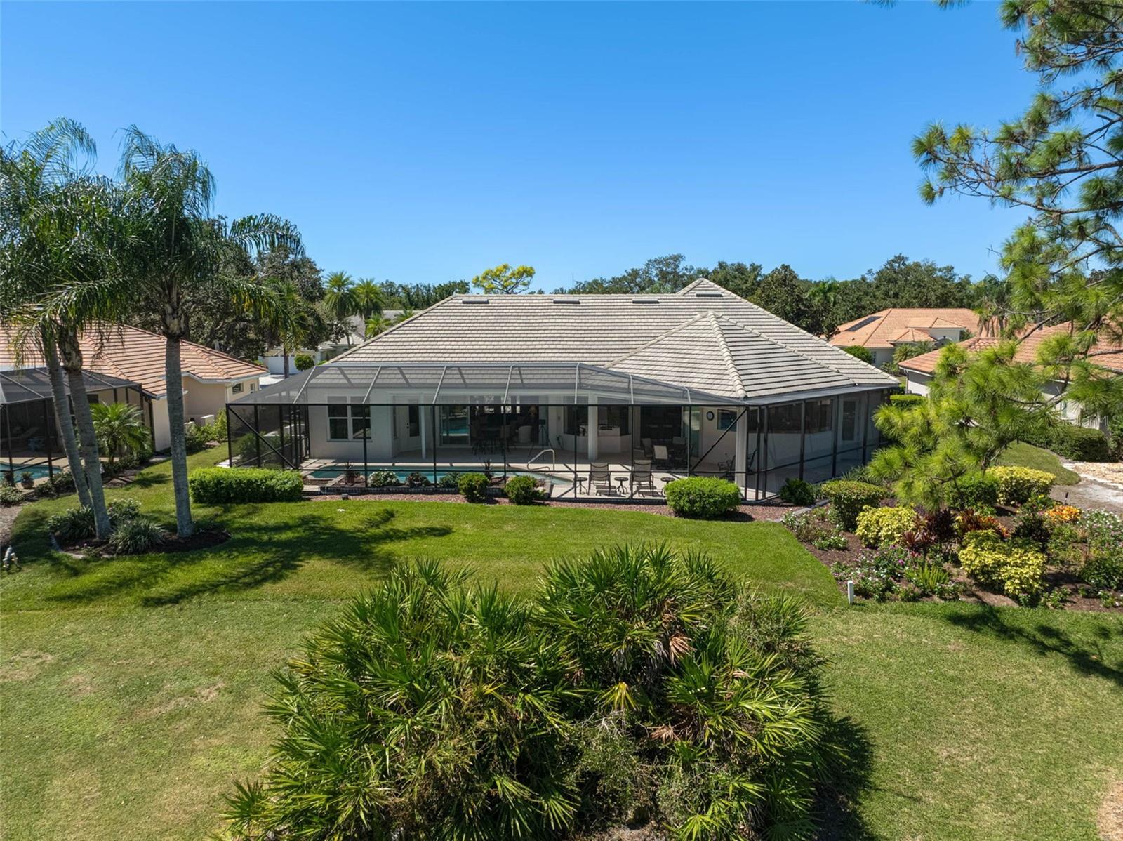 CALUSA LAKES - Residential