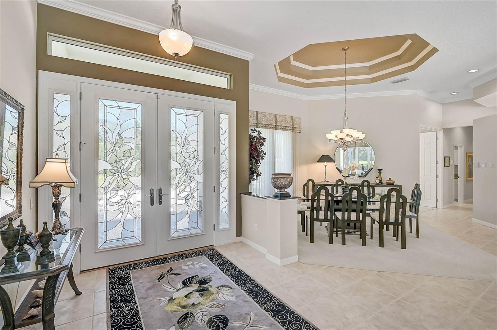 2094 SANDHILL LANE