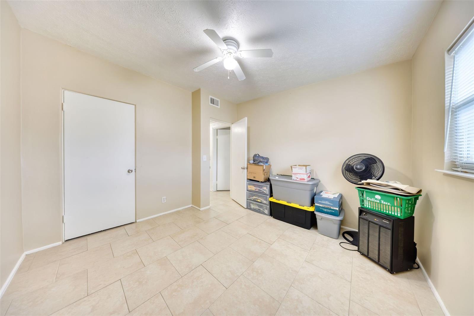 SUNLAND ESTATES - Residential