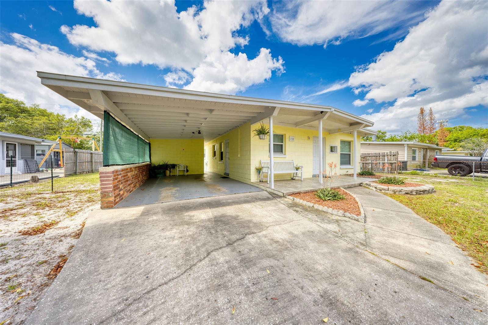 SUNLAND ESTATES - Residential