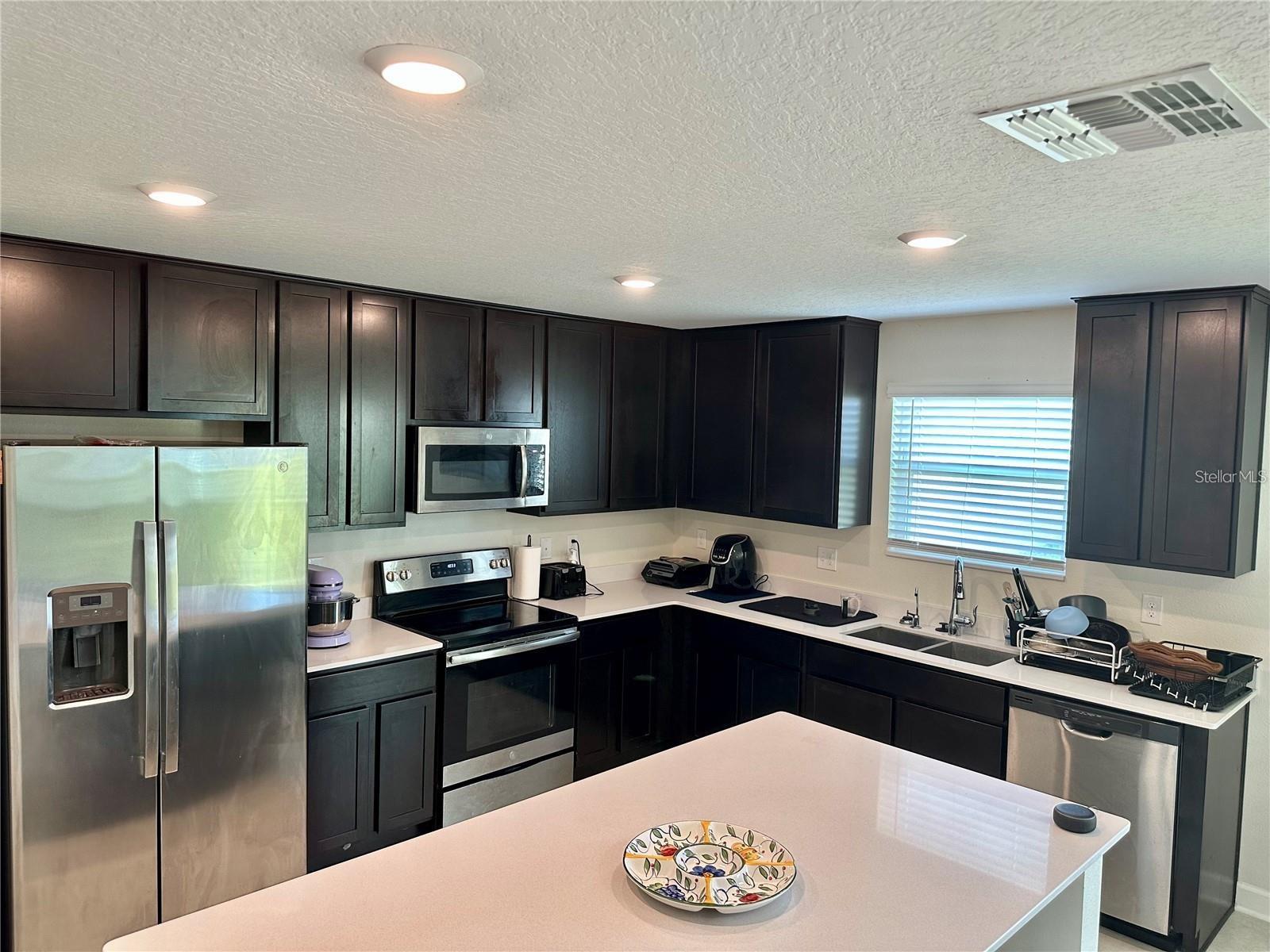 ESTATES/LK HAMMOCK - Residential