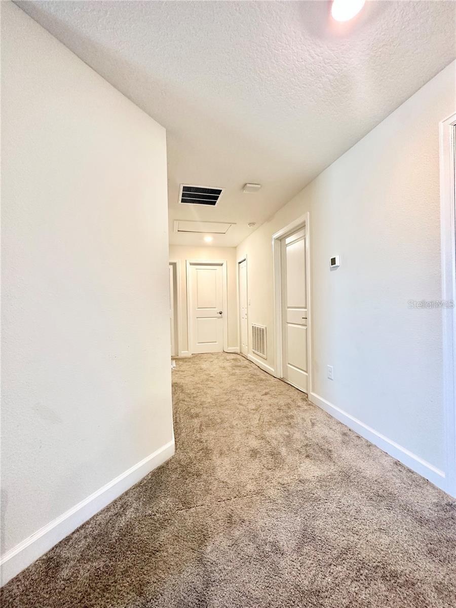 ESTATES/LK HAMMOCK - Residential